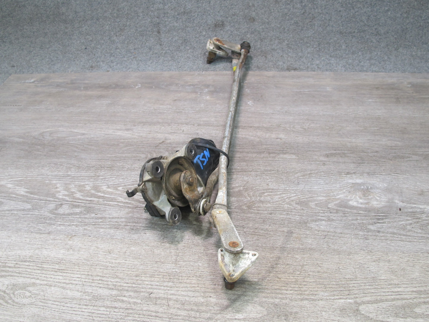 86-92 Toyota Supra MA70L Front Wiper Transmission Linkage w Motor OEM