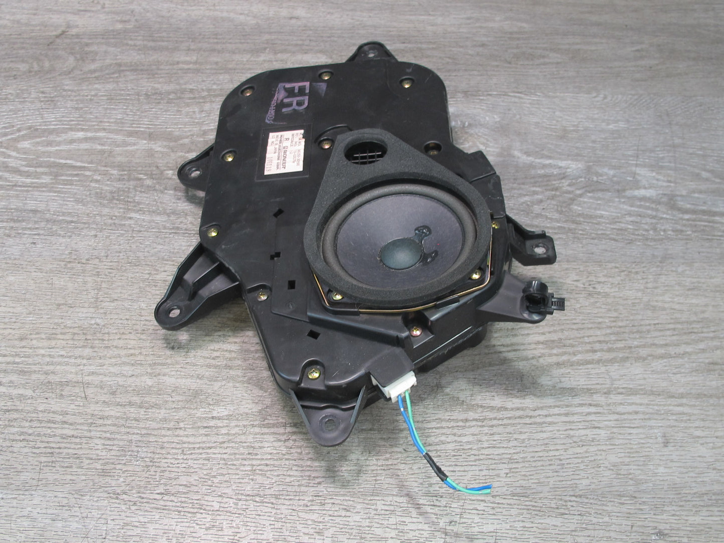 98-04 Lexus GS400 GS430 GS300 Set of 2 Front Left & Right Door Speaker OEM