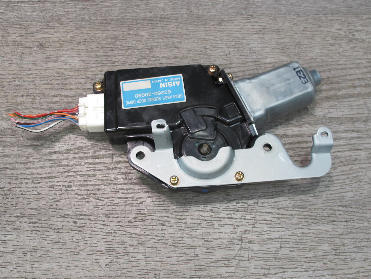 98-05 Lexus JZS160L GS300 GS430 Sunroof Motor Drive Unit 63260-30080 OEM