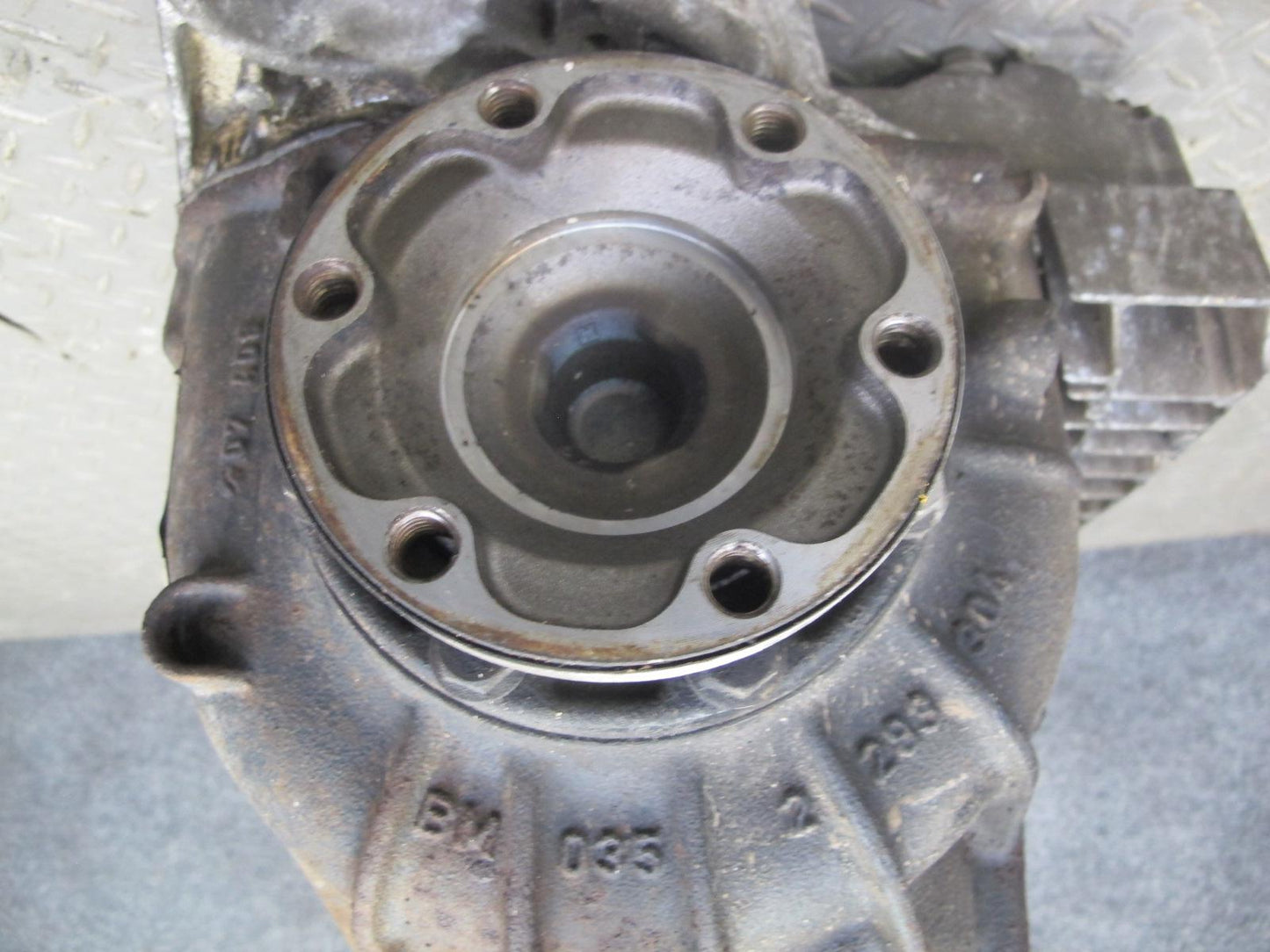2008-2013 BMW E90 E92 E93 M3 MT Rear Differential Carrier LSD 3.85 Ratio 2283005