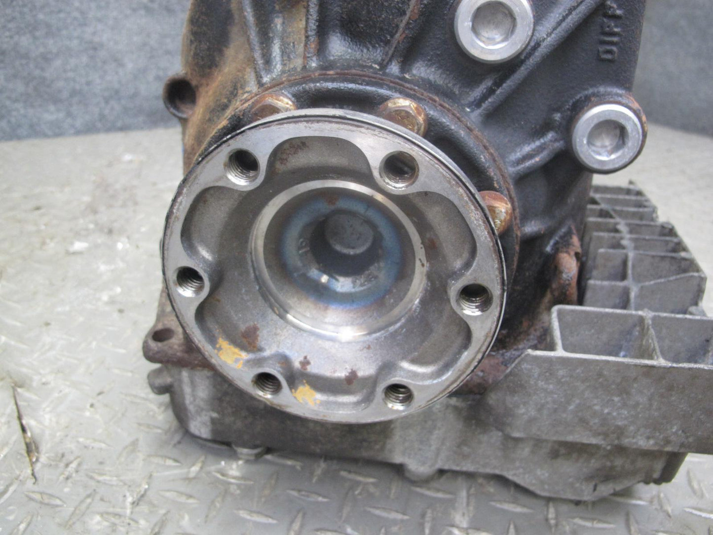 2008-2013 BMW E90 E92 E93 M3 MT Rear Differential Carrier LSD 3.85 Ratio 2283005