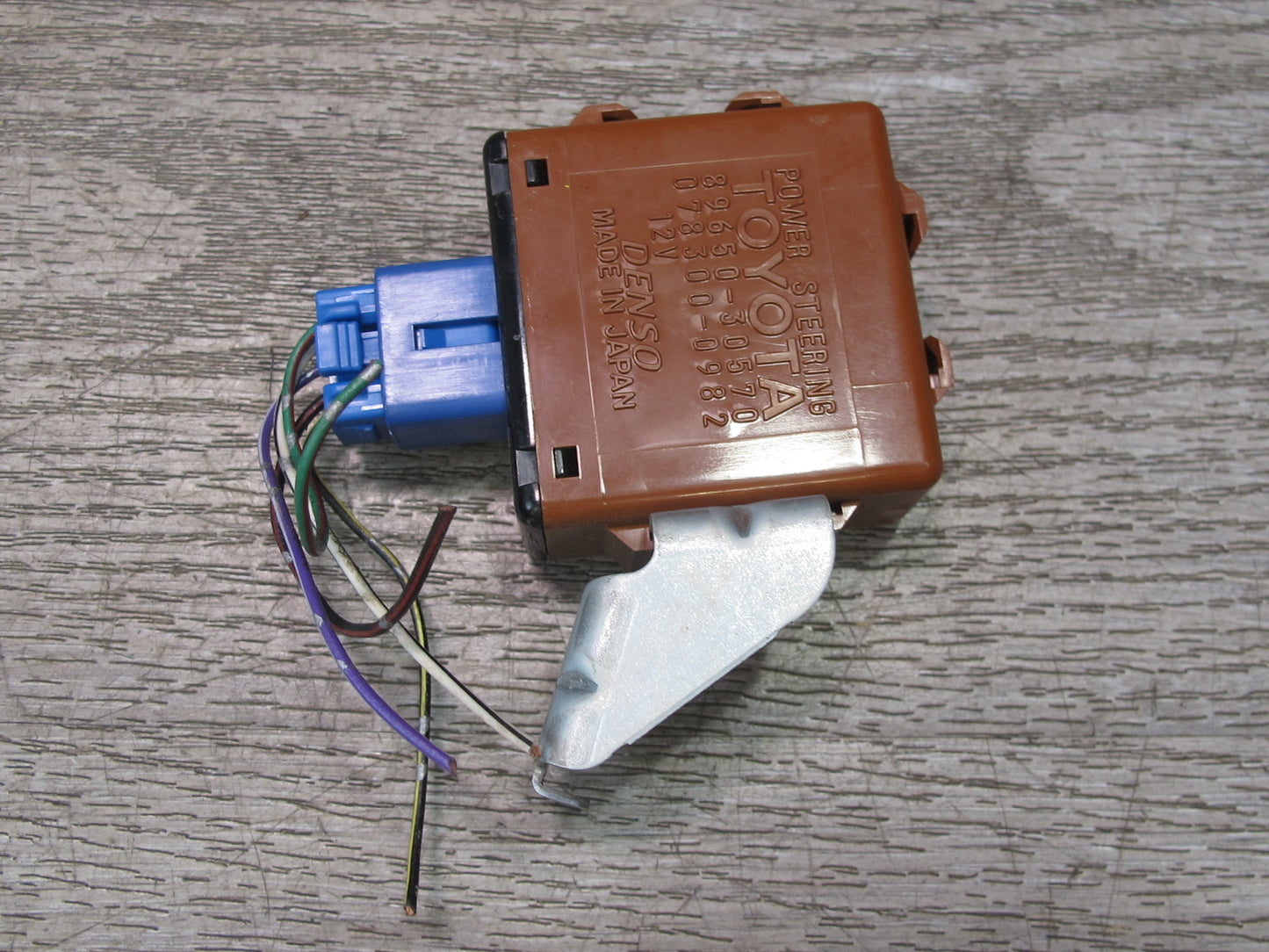 98-02 Lexus JZS160L GS300 GS430 Power Steering Control Module 89650-30570 OEM