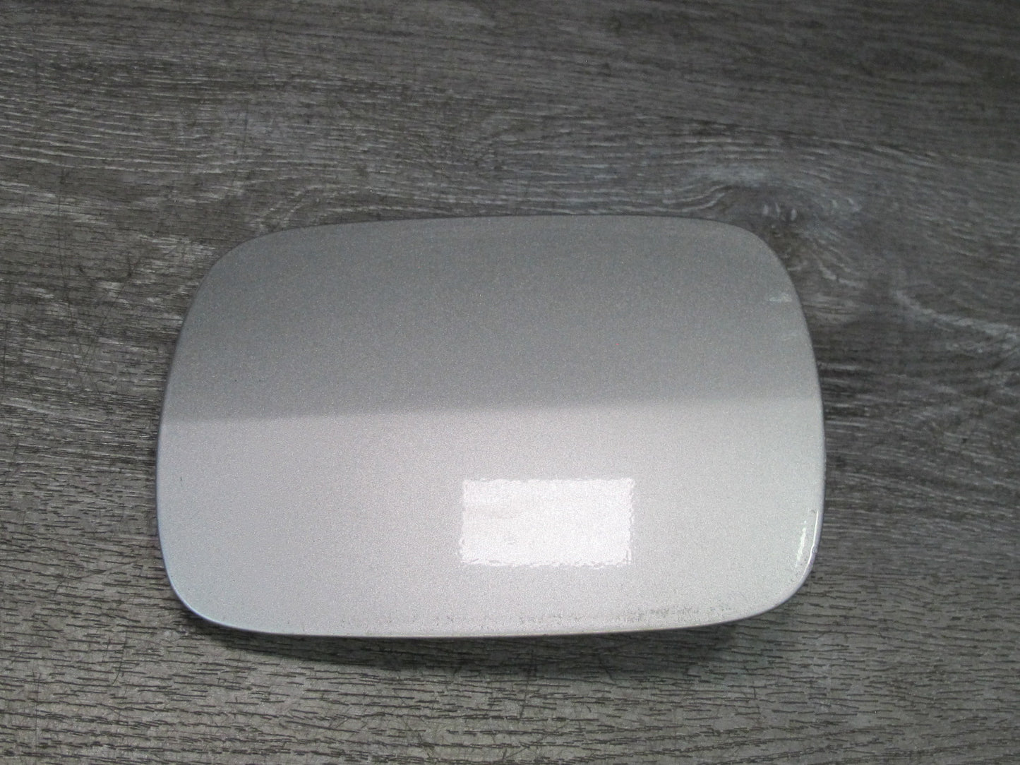 98-05 Lexus JZS160L GS400 GS430 GS300 Fuel Tank Filler Door Lid Cover Silver OEM
