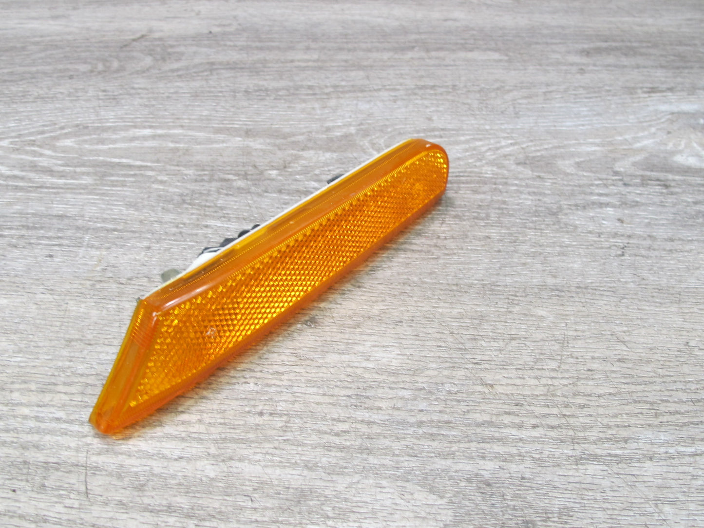 1997-2004 Porsche Boxster 986 Front Left Side Turn Signal Marker Light