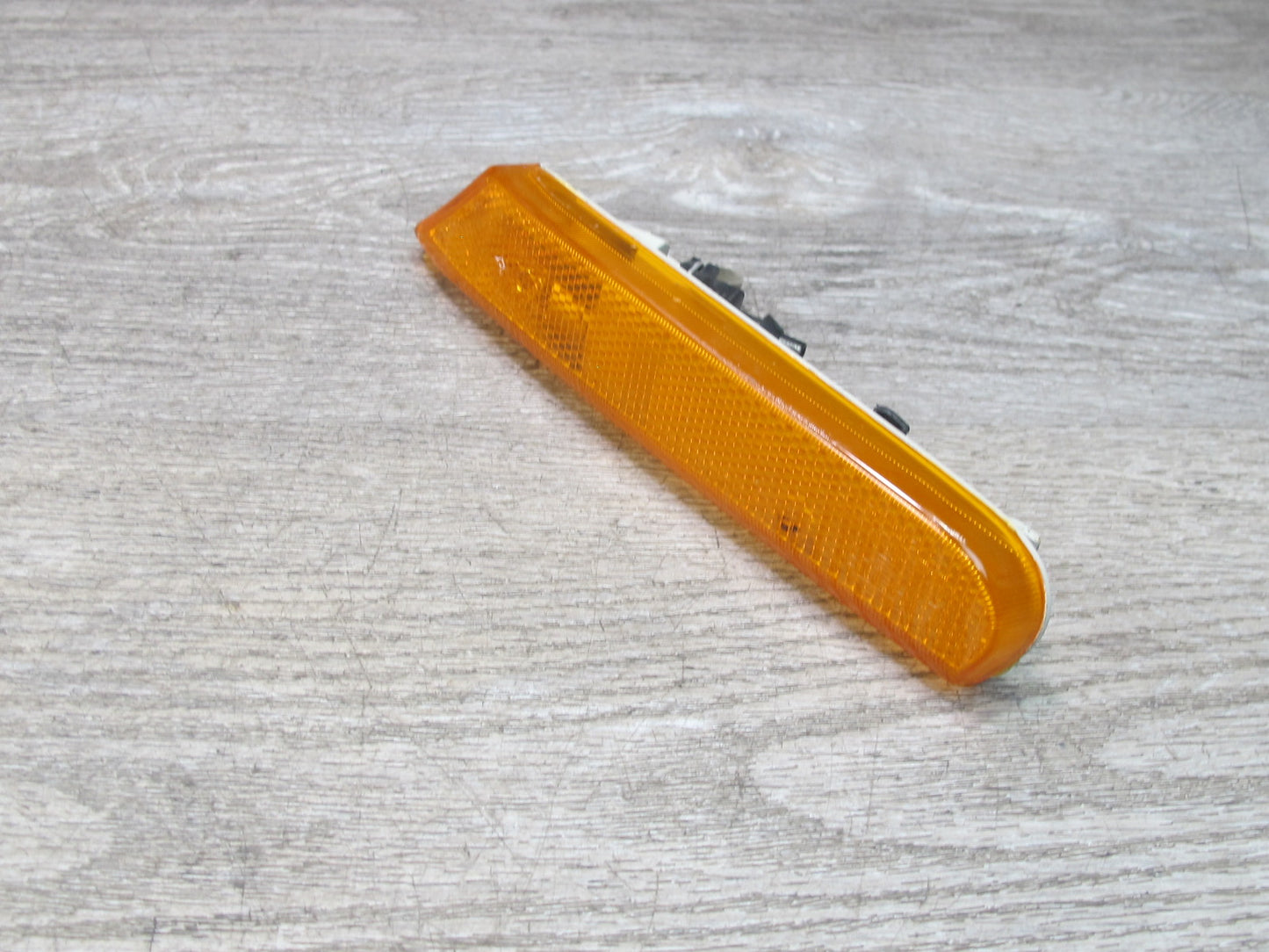 1997-2004 Porsche Boxster 986 Front Left Side Turn Signal Marker Light