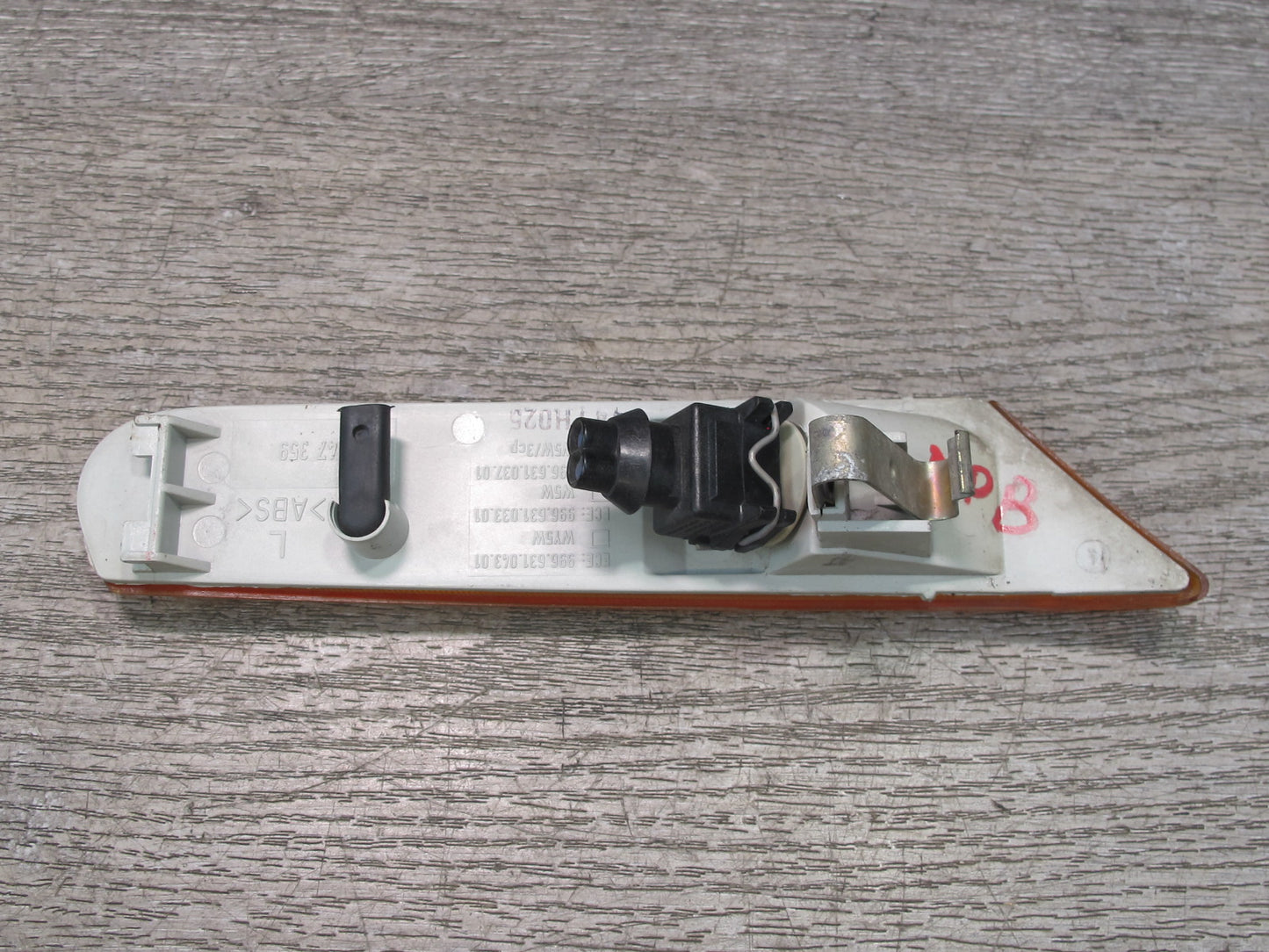 1997-2004 Porsche Boxster 986 Front Left Side Turn Signal Marker Light