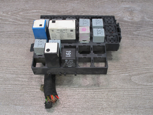 2000-2004 Porsche Boxster 986 Junction Fuse Relay Box Module Unit