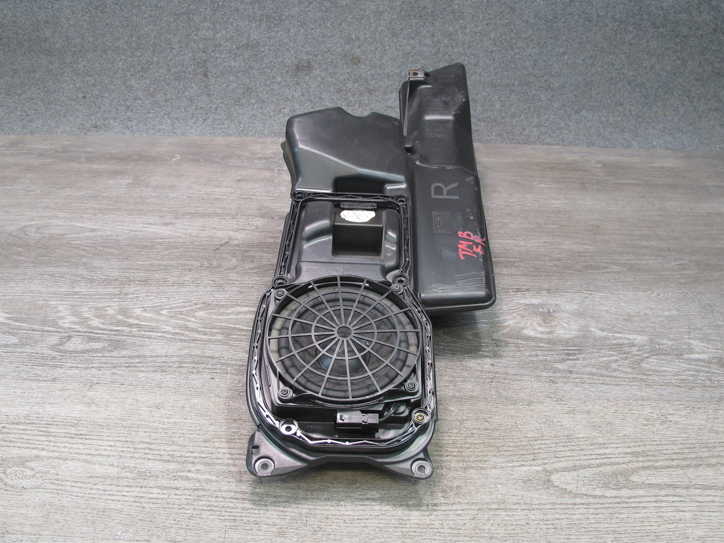 2001-2002 Porsche Boxster 986 Front Left & Right Door Woofer Speaker Haes Set