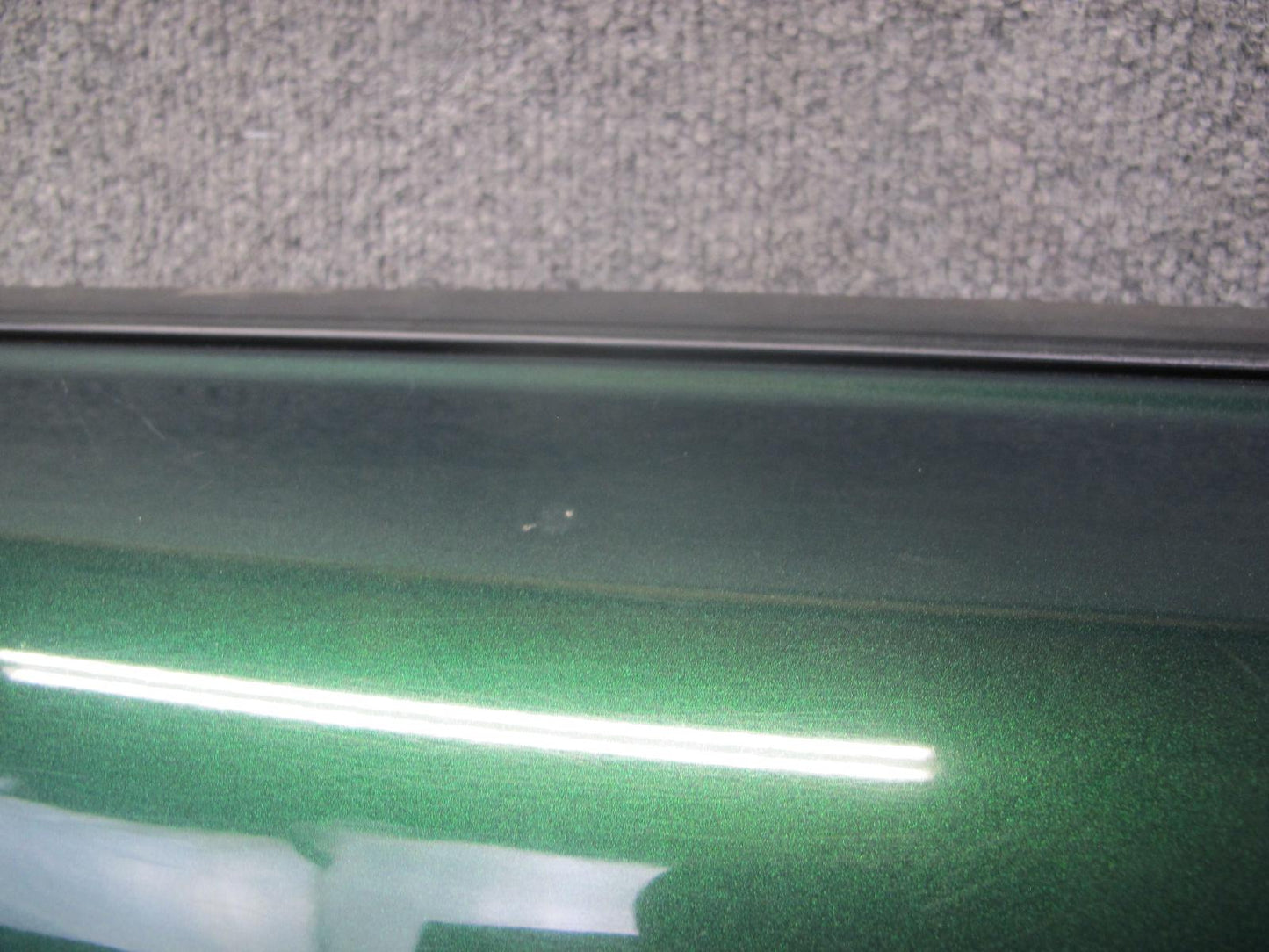 00-05 Toyota MR2 Spyder ZZW30L Left Door Shell Panel Green OEM