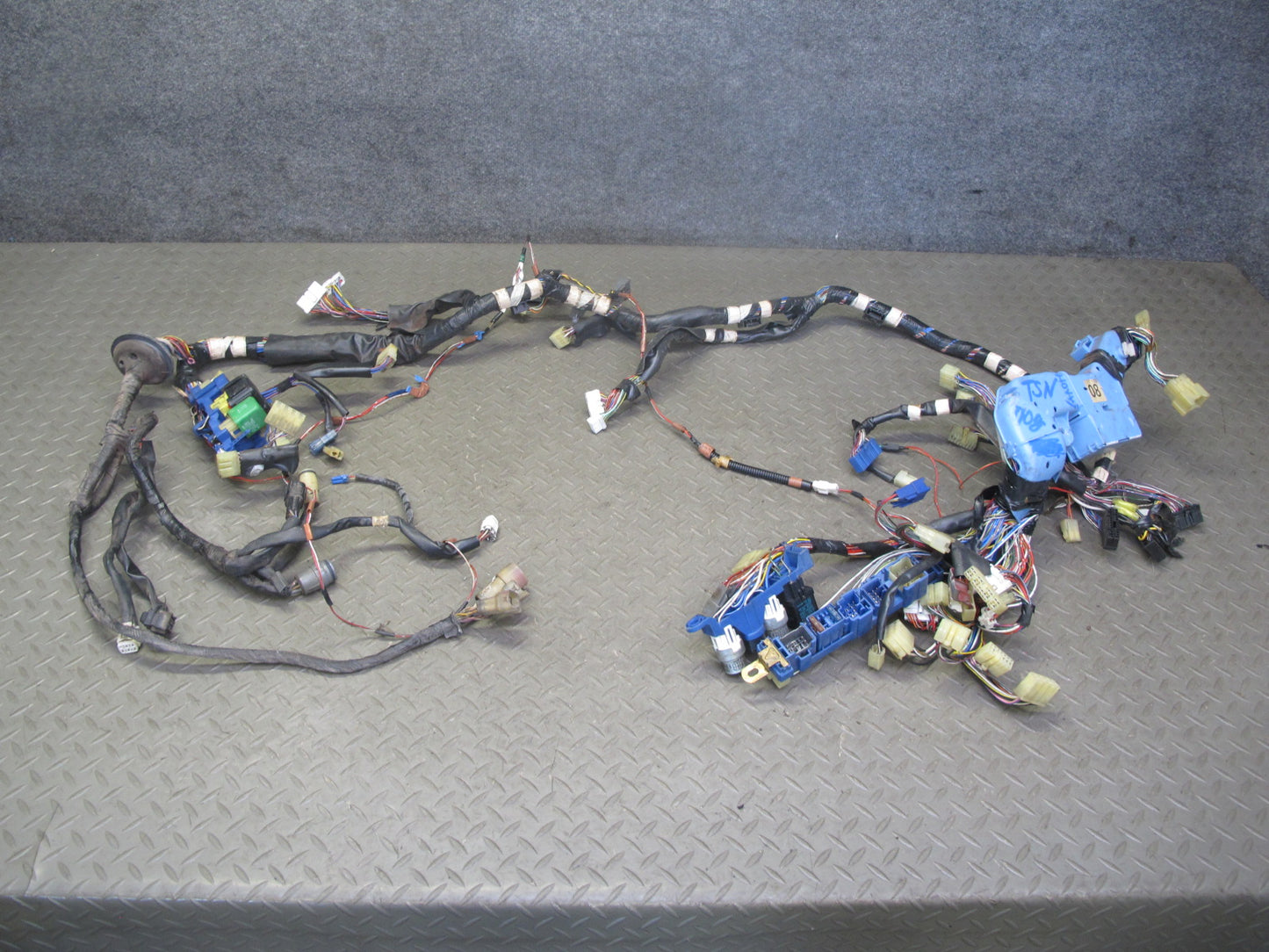 89-90 Toyota Supra MA70L 7MGE M/T Engine Bay & Body Interior Wiring Harness OEM