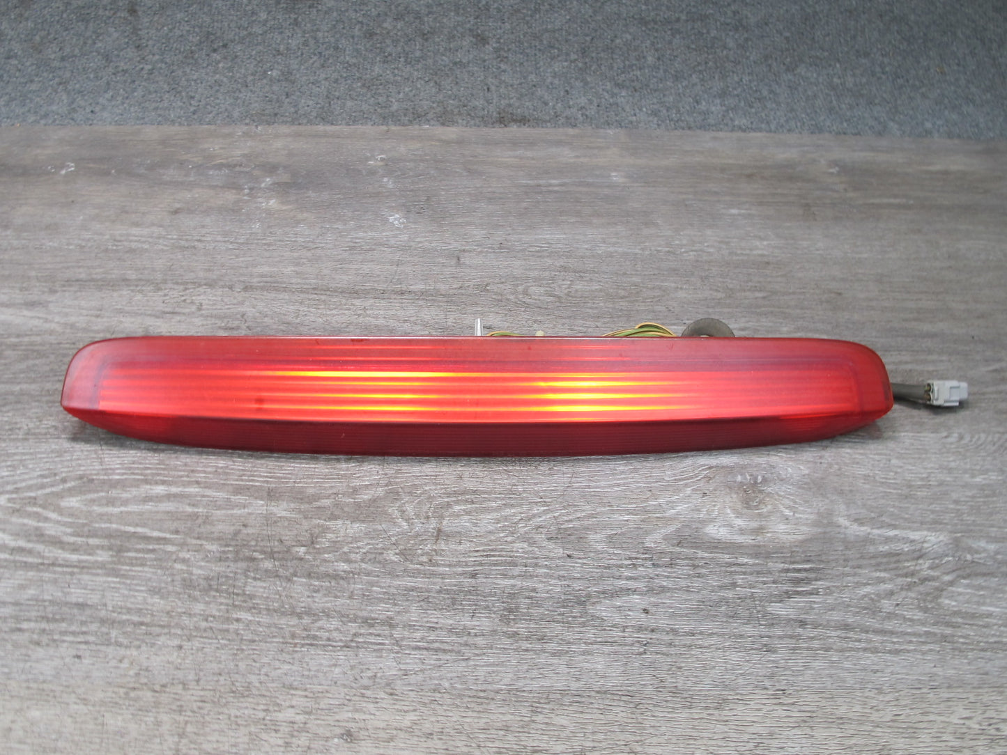 00-05 Toyota MR2 Spyder ZZW30L Rear Third 3RD Brake Light Lamp OEM