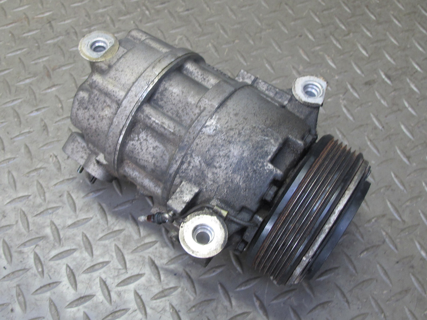 06-08 BMW E85 E86 Z4 3.0L N52 A/C Air Condition Compressor 9145355 OEM
