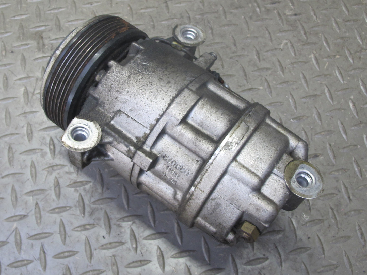 06-08 BMW E85 E86 Z4 3.0L N52 A/C Air Condition Compressor 9145355 OEM