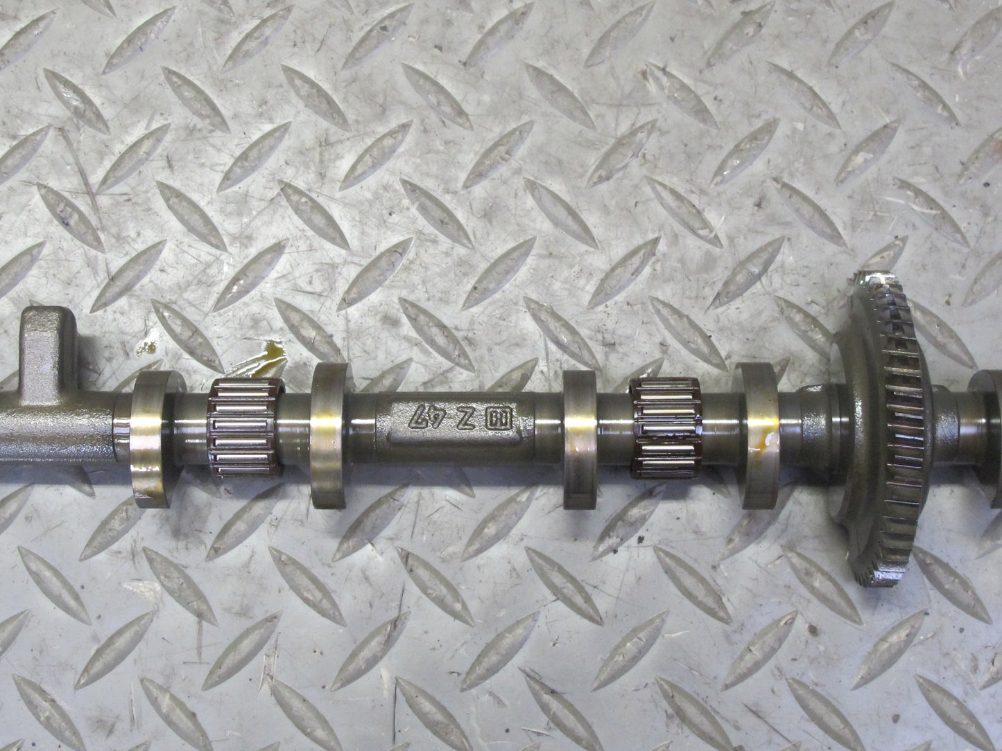 06-08 BMW E86 E85 Z4 3.0L N52 Eccentric Balance Camshaft 68K Miles 7515868 OEM