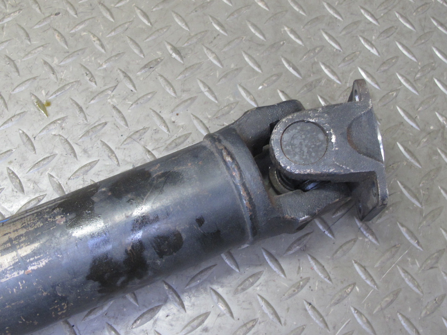 79-83 Datsun 280ZX S130 2+0 L28E NON Turbo M/T Rear Drive Shaft Driveshaft OEM