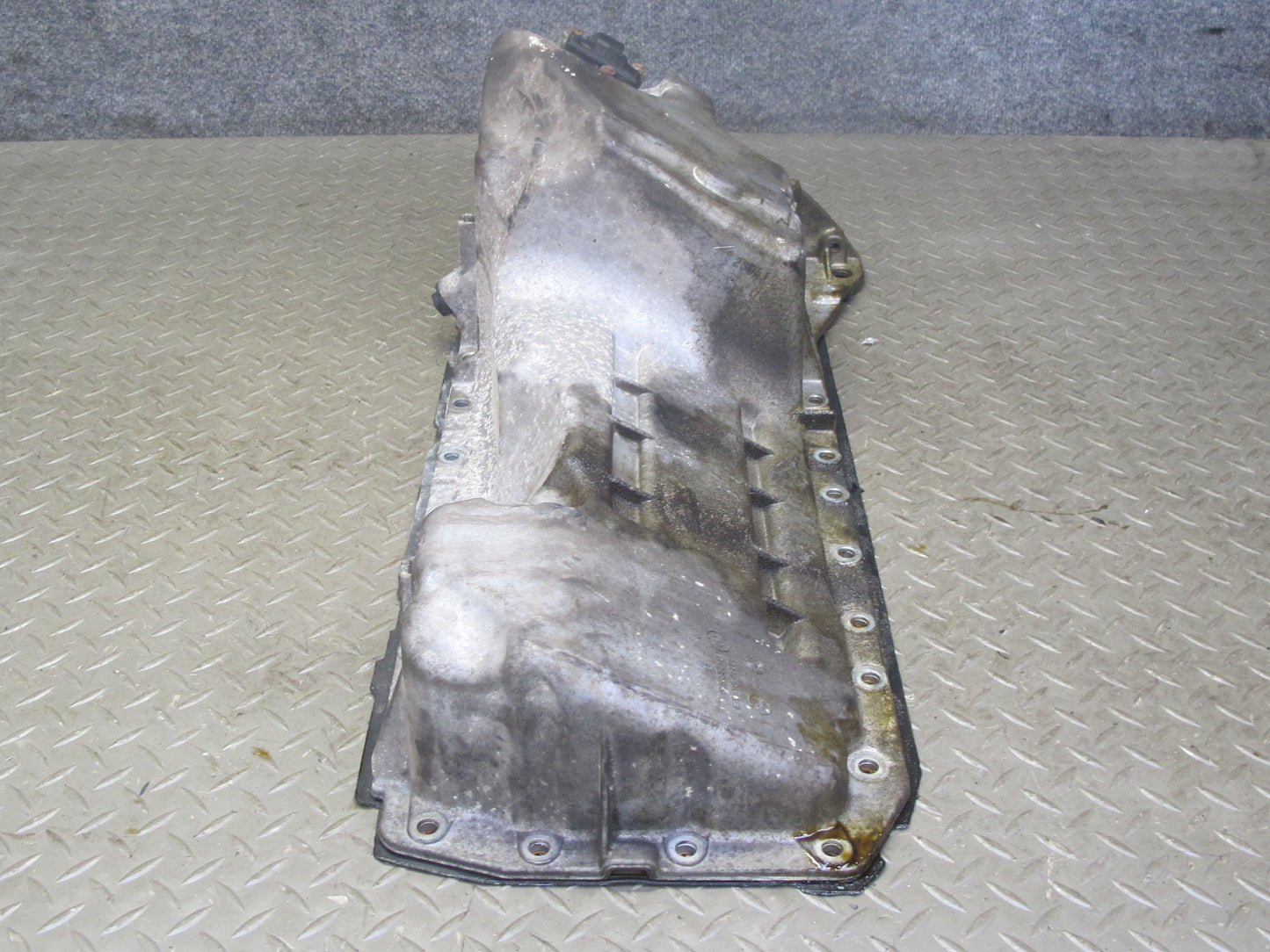 06-08 BMW E86 E85 Z4 3.0L N52 A/T Engine Motor Oil Pan 68K Miles 7516380 OEM