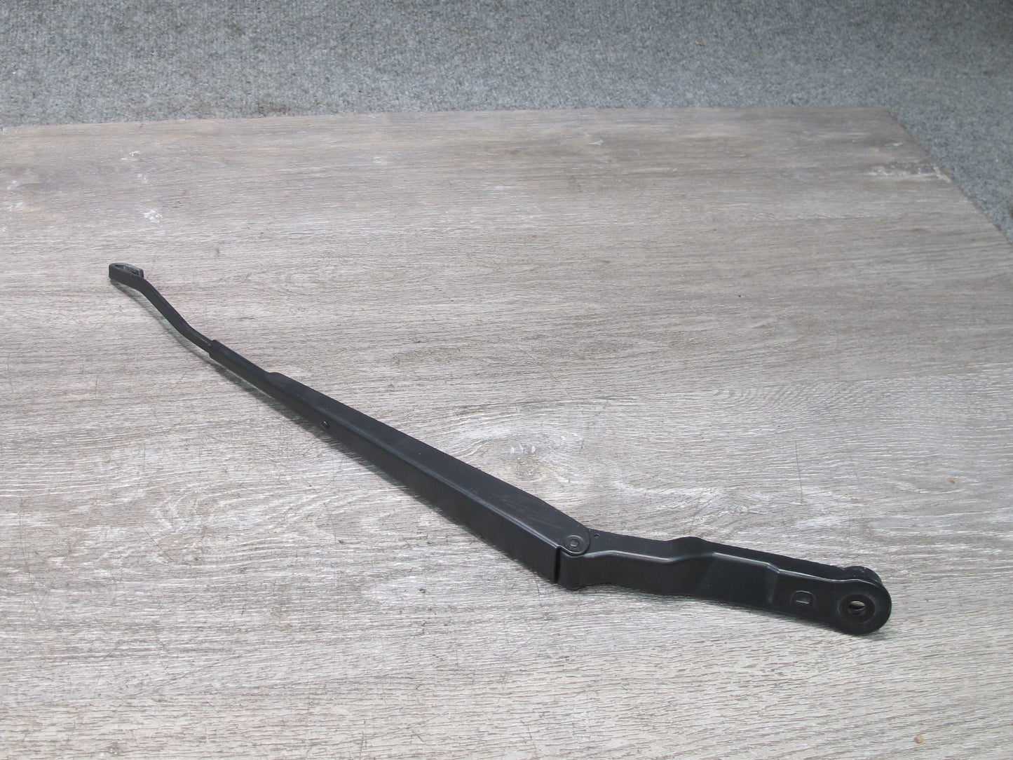 00-05 Toyota MR2 Spyder ZZW30L Set of 2 Front Left & Right Wiper Arm OEM