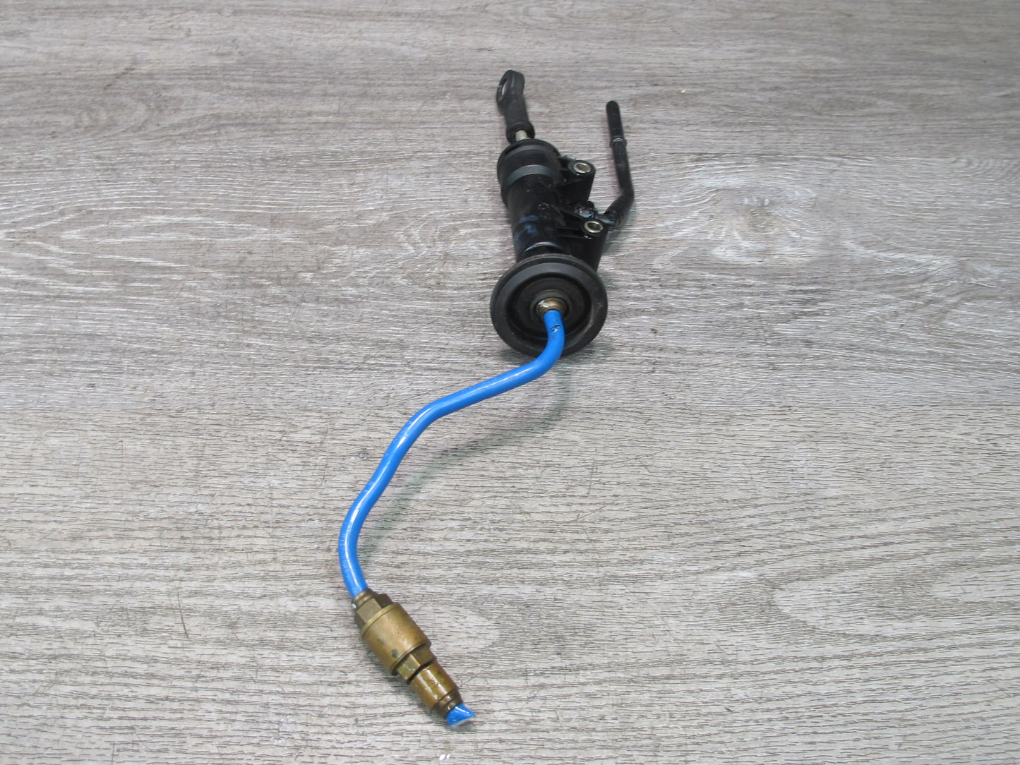 1997-2004 Porsche Boxster 986 Manual Transmission Clutch Master Cylinder W/ Pipe