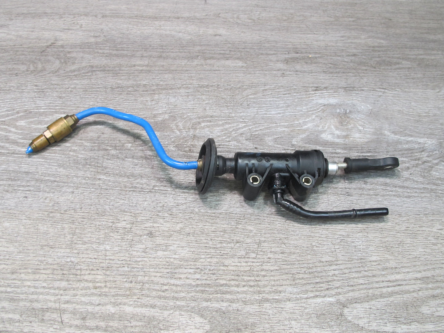 1997-2004 Porsche Boxster 986 Manual Transmission Clutch Master Cylinder W/ Pipe