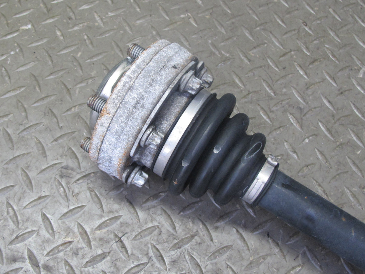 06-08 BMW E86 E85 Z4 N52 3.0L A/T Rear Right Suspension Axle Shaft 68K Miles OEM