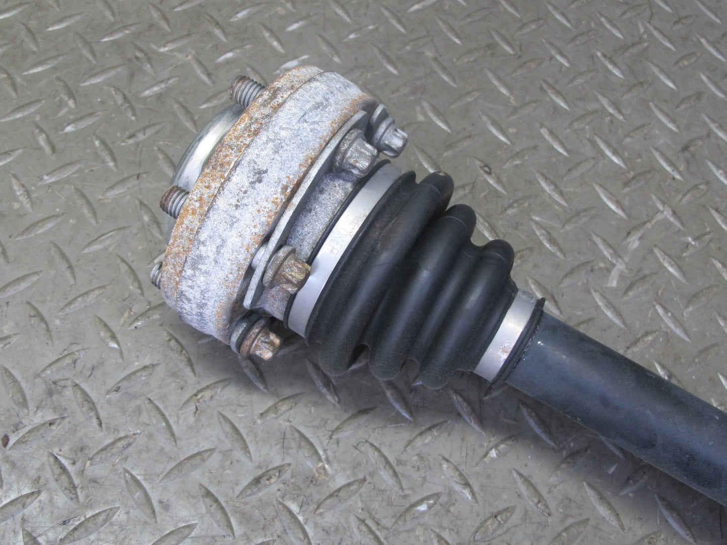 06-08 BMW E86 E85 Z4 N52 3.0L A/T Rear Right Suspension Axle Shaft 68K Miles OEM