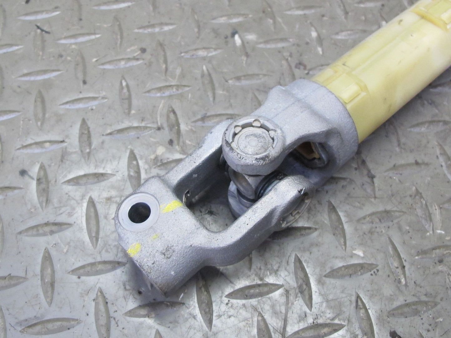 03-08 BMW E86 E85 Z4 Steering Column Lower U-joint Linkage Shaft 68K Miles OEM
