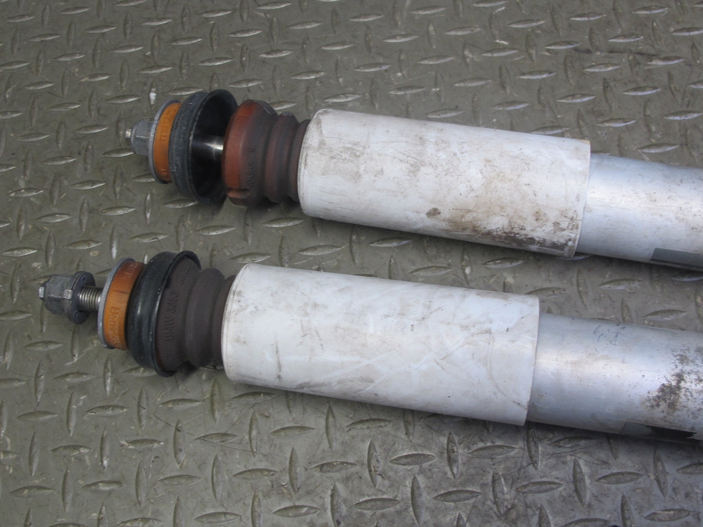2008-2013 BMW E90 E92 M3 Rear Left & Right EDC Strut Shock Absorber Set of 2