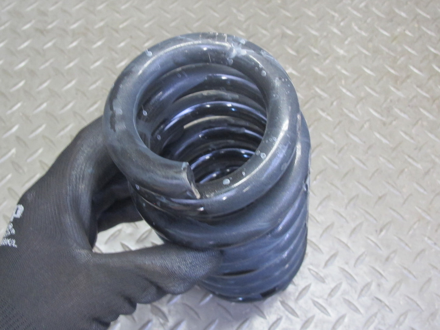 2008-2011 BMW E90 M3 Sedan Rear Left & Right Coil Spring Set of 2