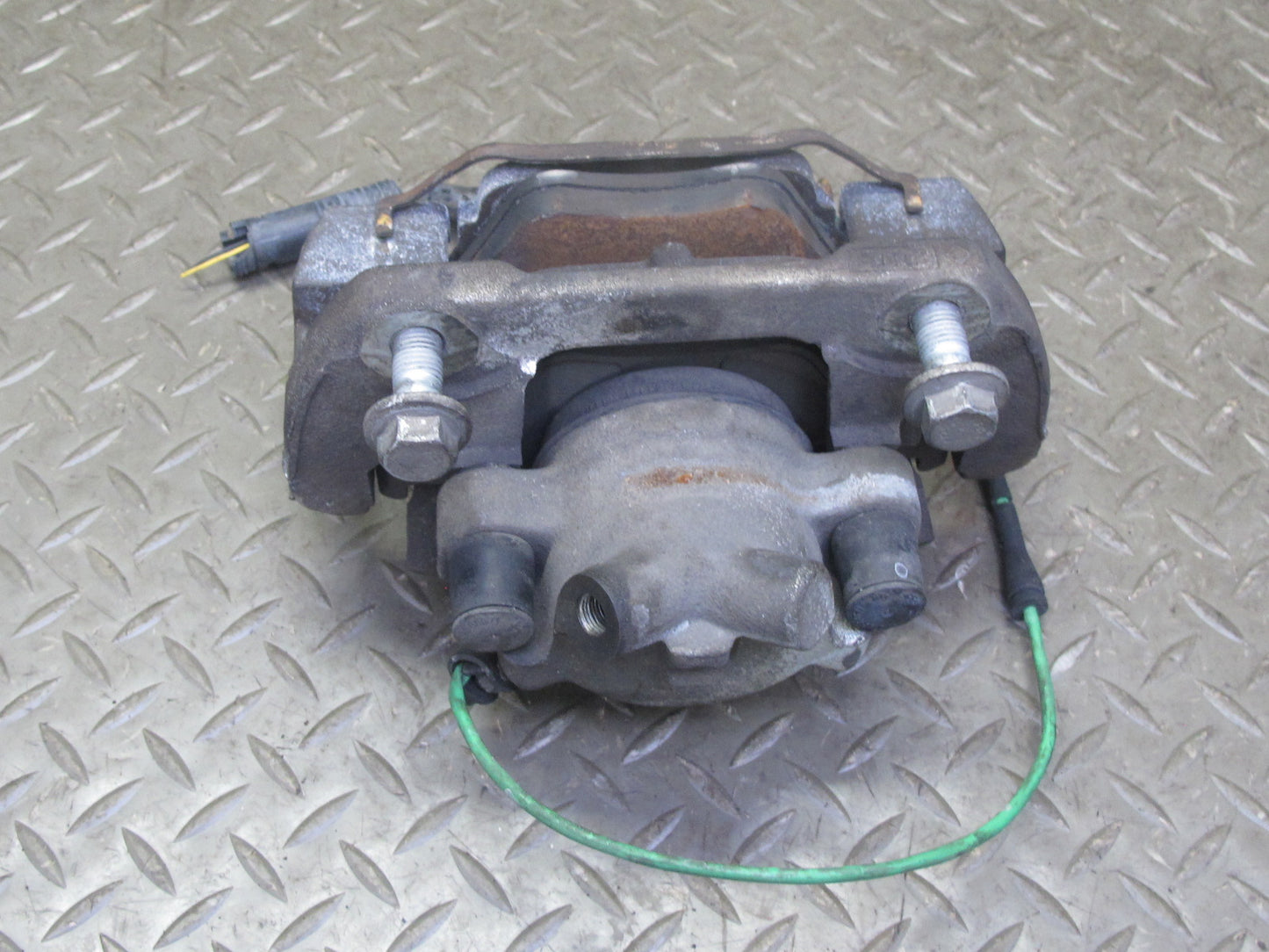 01-06 BMW E46 330i 330Ci RWD Front Left Brake Caliper OEM