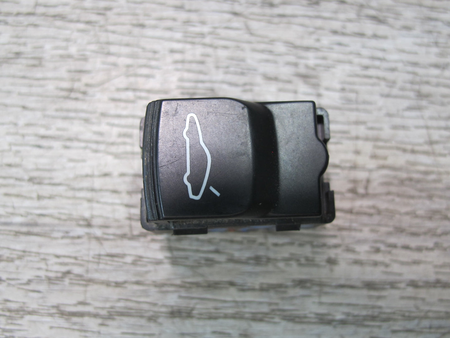 2001-2004 Porsche Boxster 986 Front & Rear Engine Trunk Lid Release Switch Set