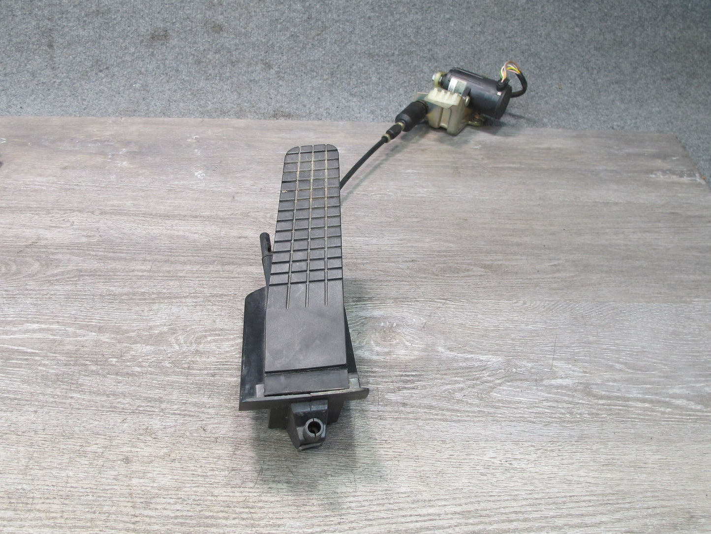2000-2004 Porsche Boxster 986 Manual Transmission Clutch Brake Gas Pedal Set