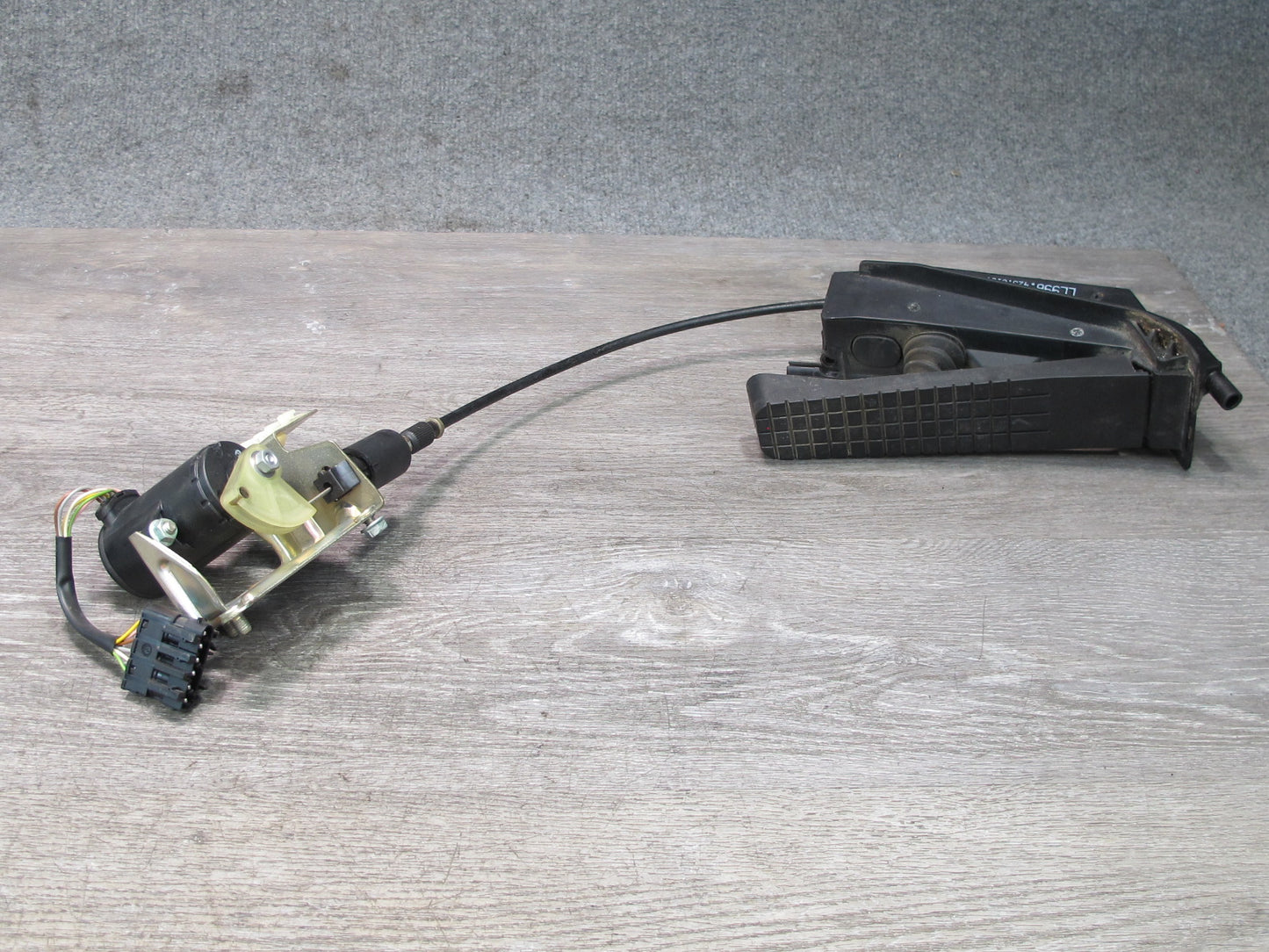 2000-2004 Porsche Boxster 986 Manual Transmission Clutch Brake Gas Pedal Set