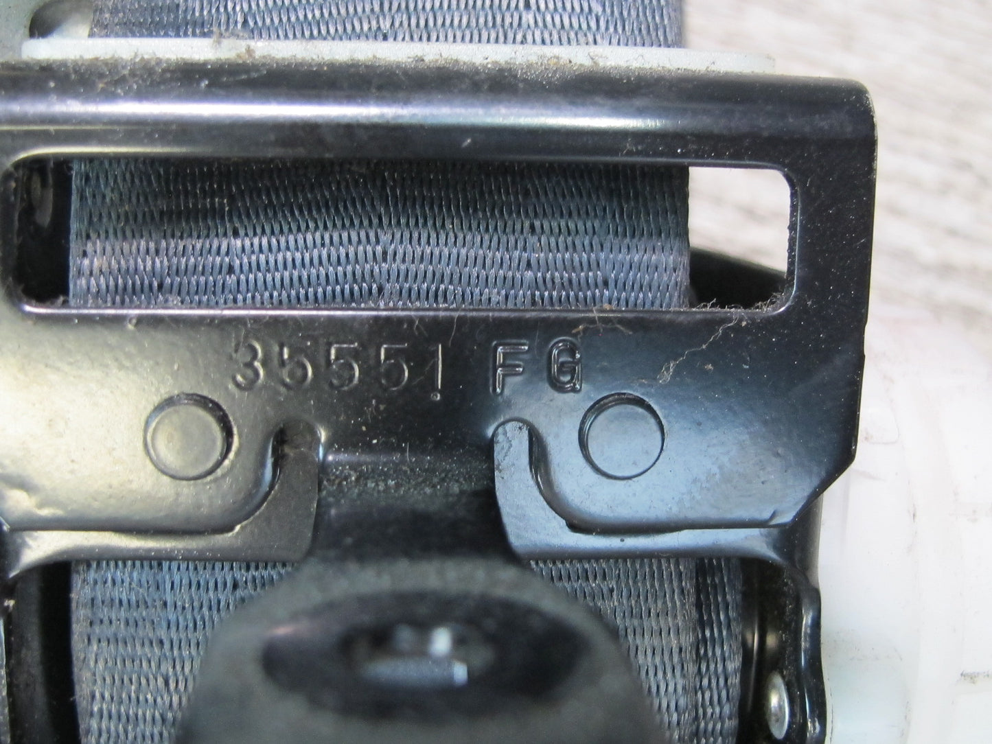02-05 TOYOTA MR2 FRONT RIGHT & LEFT SIDE SEATBELT RETRACTOR SET OEM