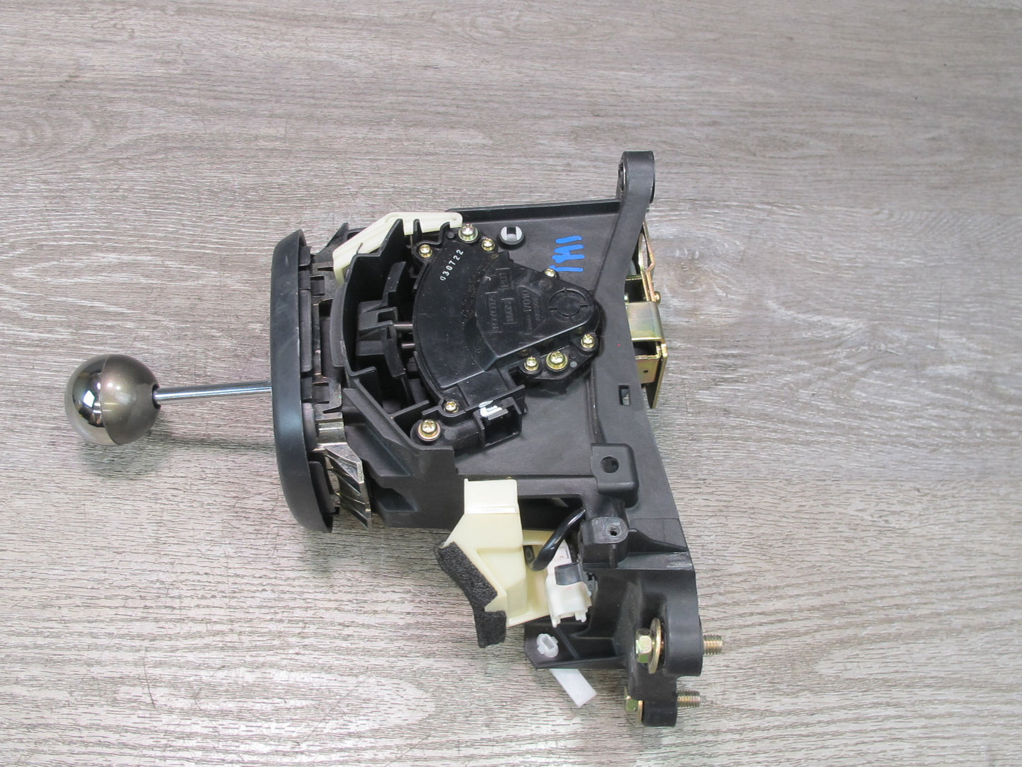 00-05 Toyota MR2 Spyder ZZW30L SMT Transmission Gear Shifter Shift Assy 51K OEM
