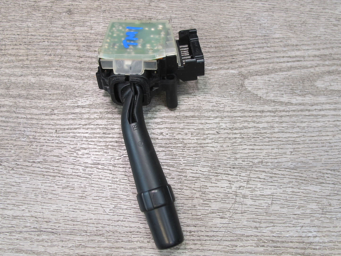 00-05 Toyota MR2 Spyder ZZW30L Steering Column Wiper Washer Control Switch  OEM