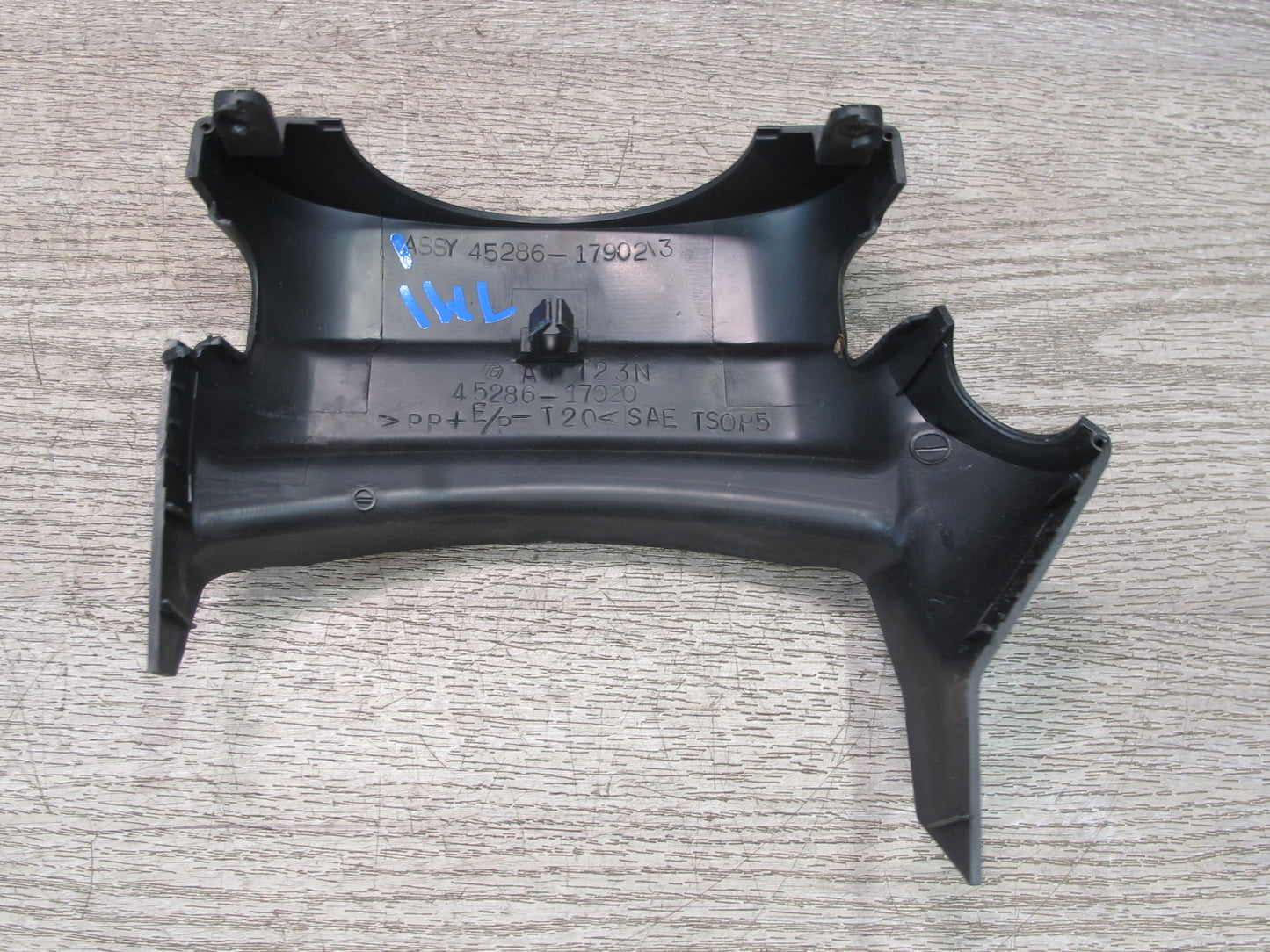00-05 Toyota MR2 Spyder ZZW30L Steering Column Upper & Lower Trim Panel Set OEM