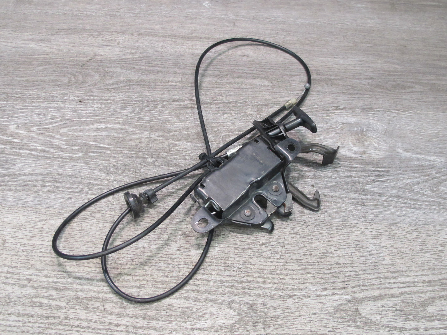 00-05 Toyota MR2 Spyder ZZW30L Front Hood Lock Latch Actuator Cable Assembly OEM