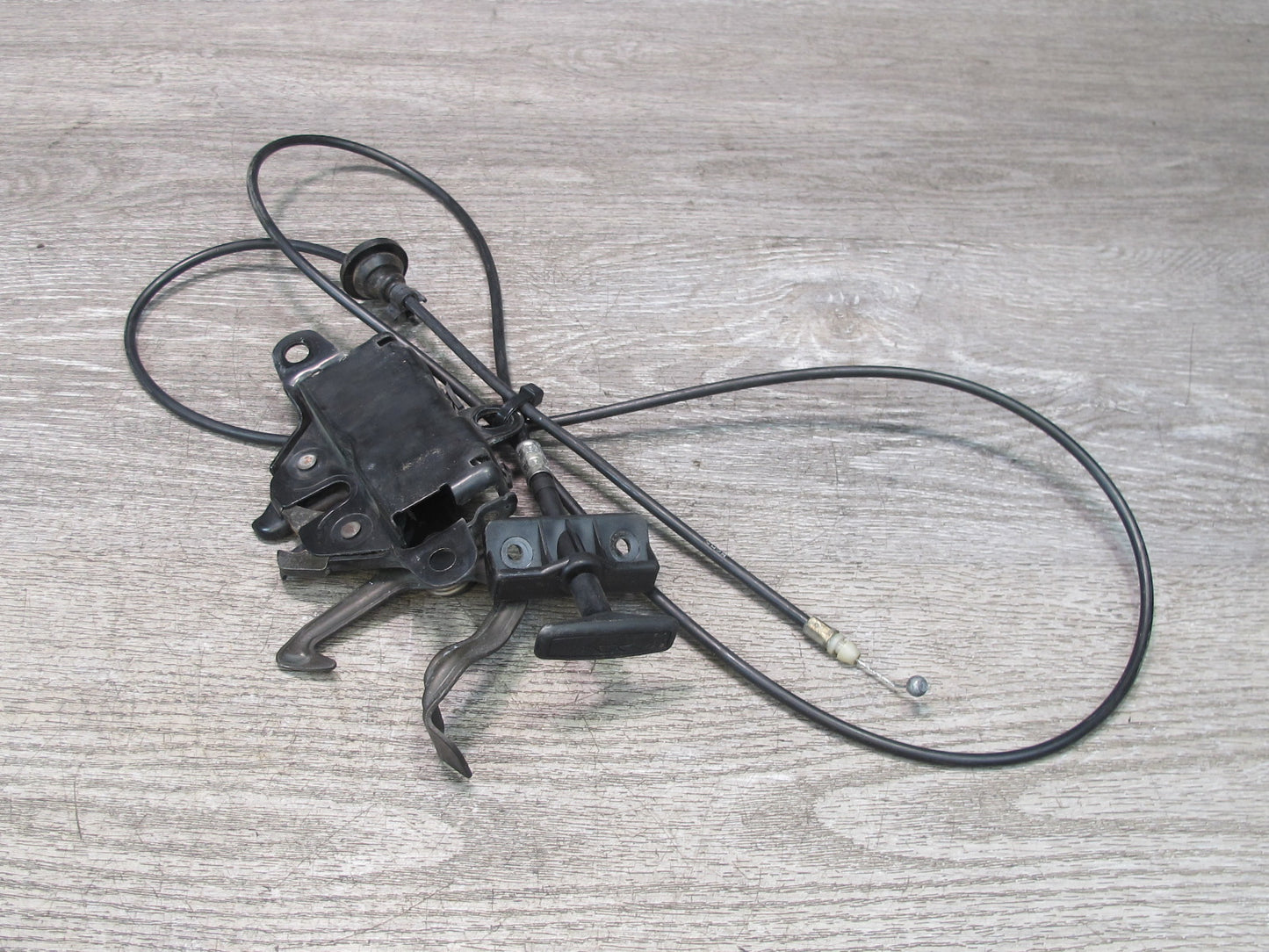 00-05 Toyota MR2 Spyder ZZW30L Front Hood Lock Latch Actuator Cable Assembly OEM