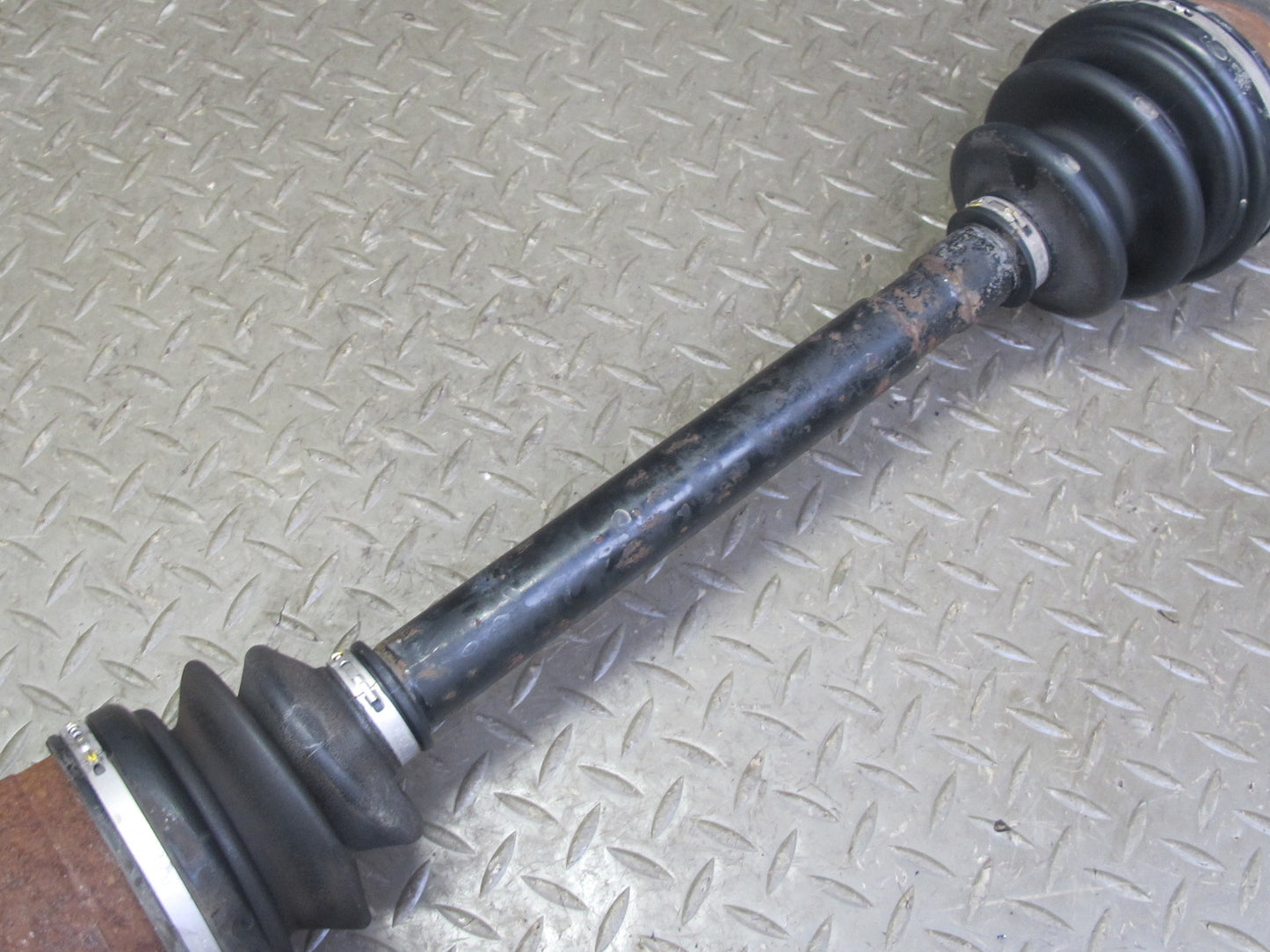 07-09 Nissan 350Z Z33 Convertible LSD A/T Rear Right Suspension Axle Shaft OEM