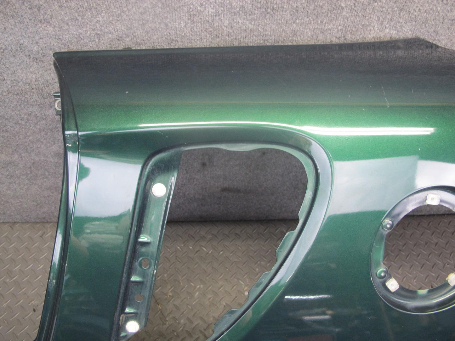 00-05 Toyota MR2 Spyder ZZW30L Rear Left Quarter Shell Cover Panel Green OEM
