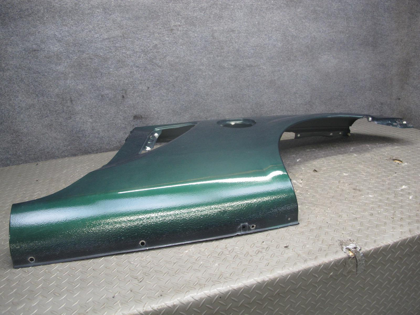 00-05 Toyota MR2 Spyder ZZW30L Rear Left Quarter Shell Cover Panel Green OEM