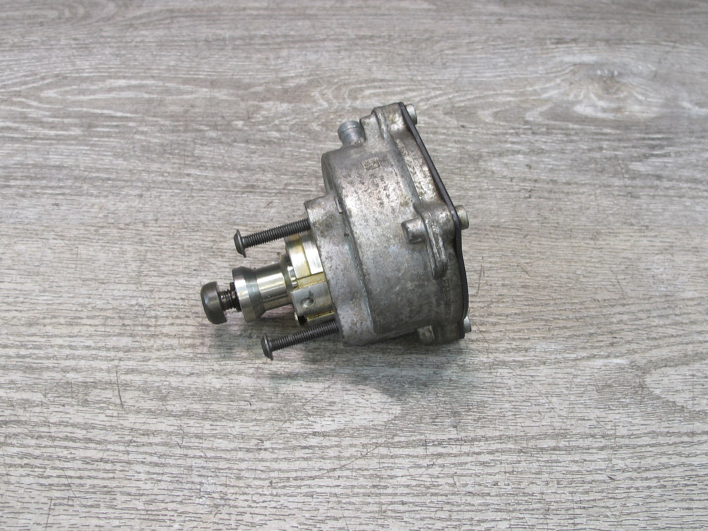 06-08 BMW E86 E85 Z4 N52 3.0L Engine Brake Vacuum Pump OEM