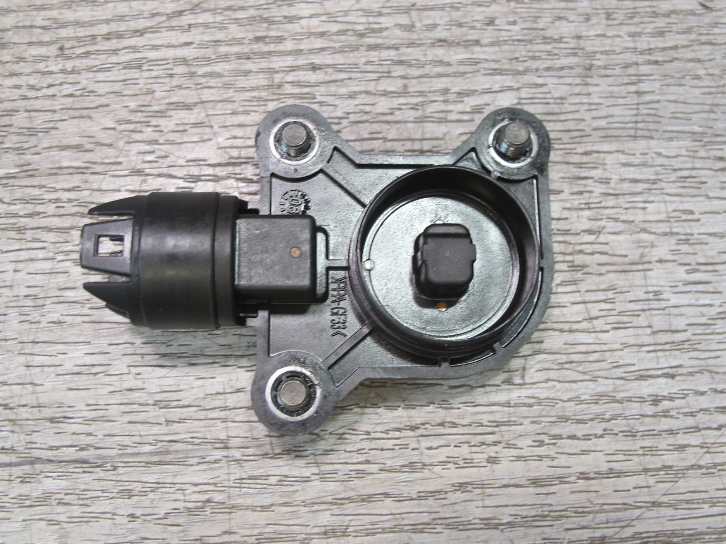 06-08 BMW E85 E86 Z4 N52 3.0L Eccentric Camshaft Position Sensor 7524879 OEM
