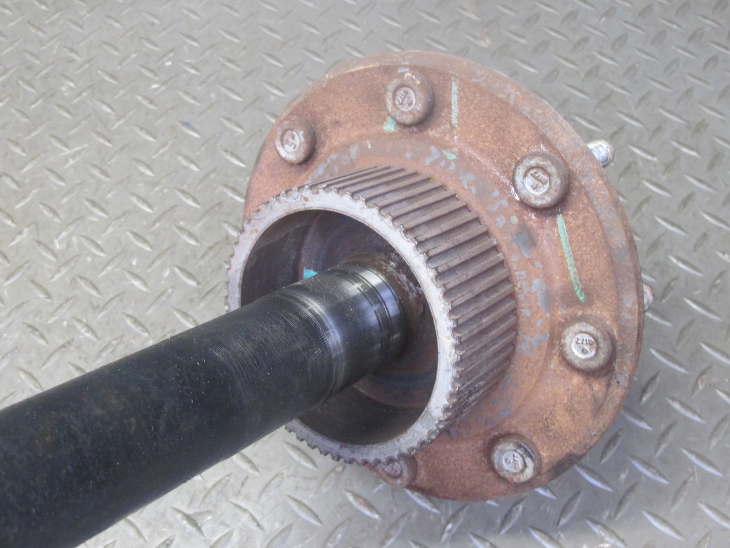 2003-2007 Hummer H2 AWD Rear Left Suspension Axle Shaft