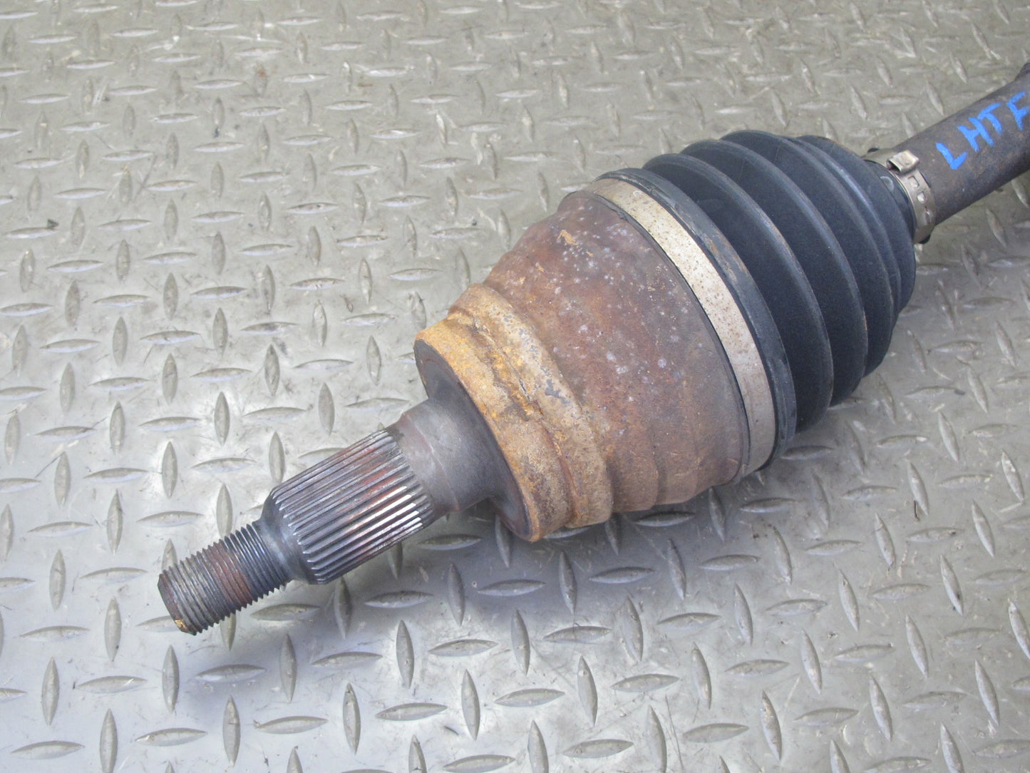 2003-2007 Hummer H2 Front Left Suspension Axle Shaft
