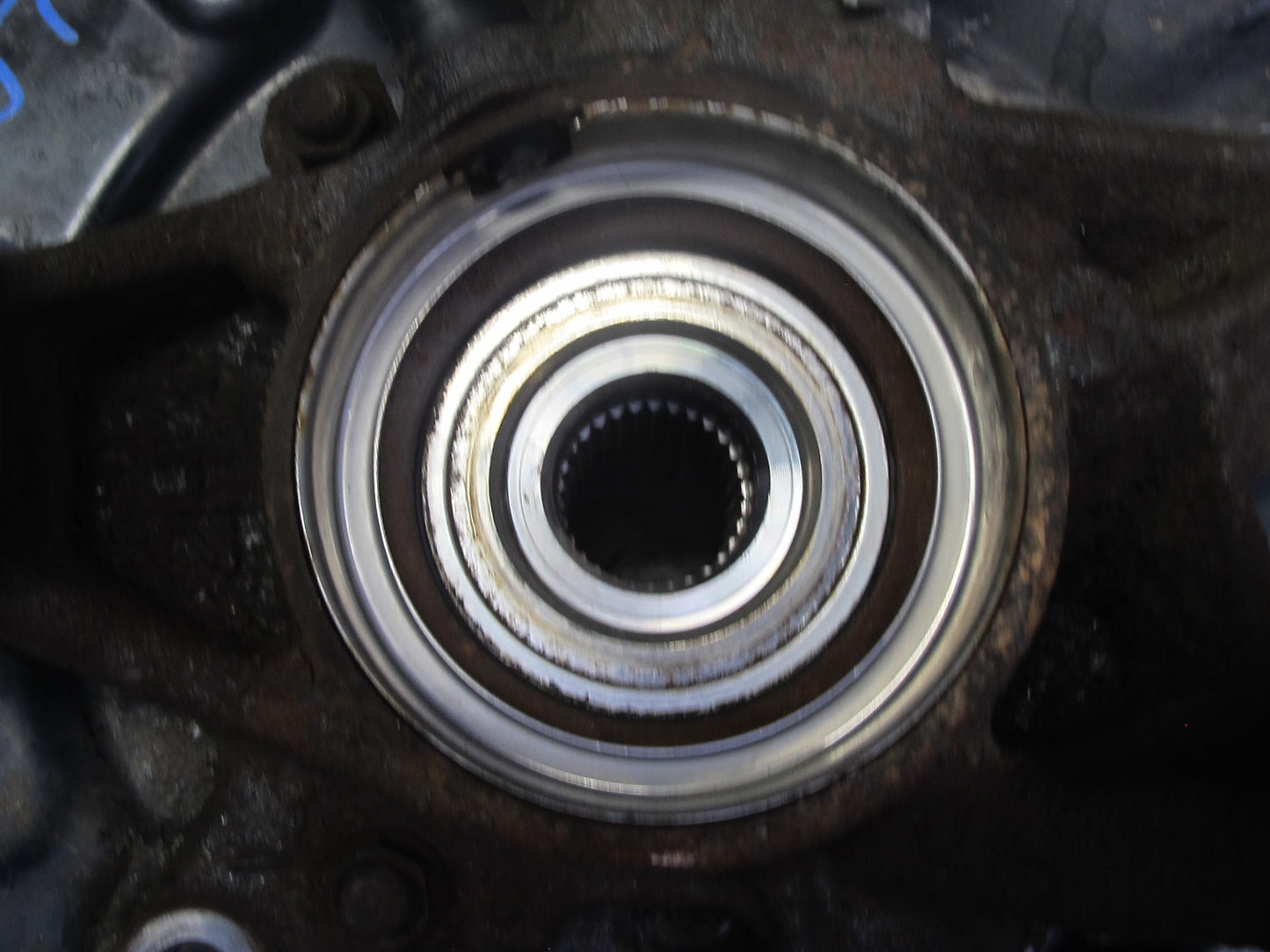 98-05 Lexus GS430 GS300 Rear Left Spindle Knuckle Wheel Hub Bearing 83K Mile OEM