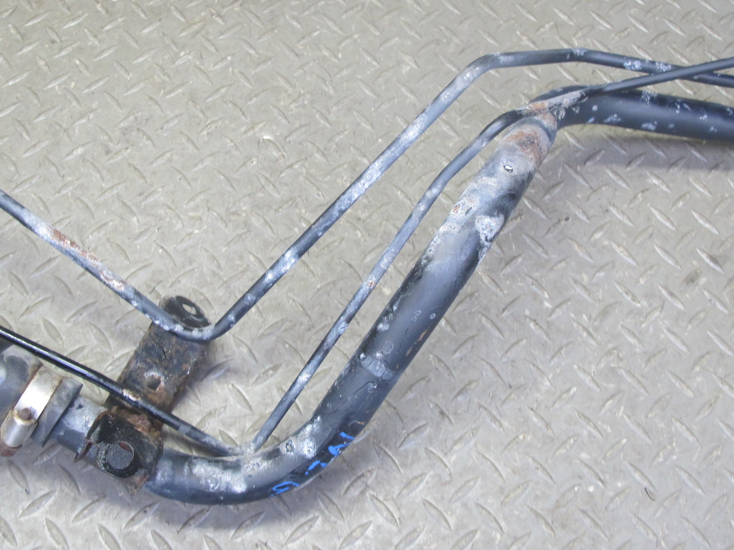 01-05 Lexus JZS160L GS300 Gas Fuel Tank Filler Neck Pipe w Cap OEM