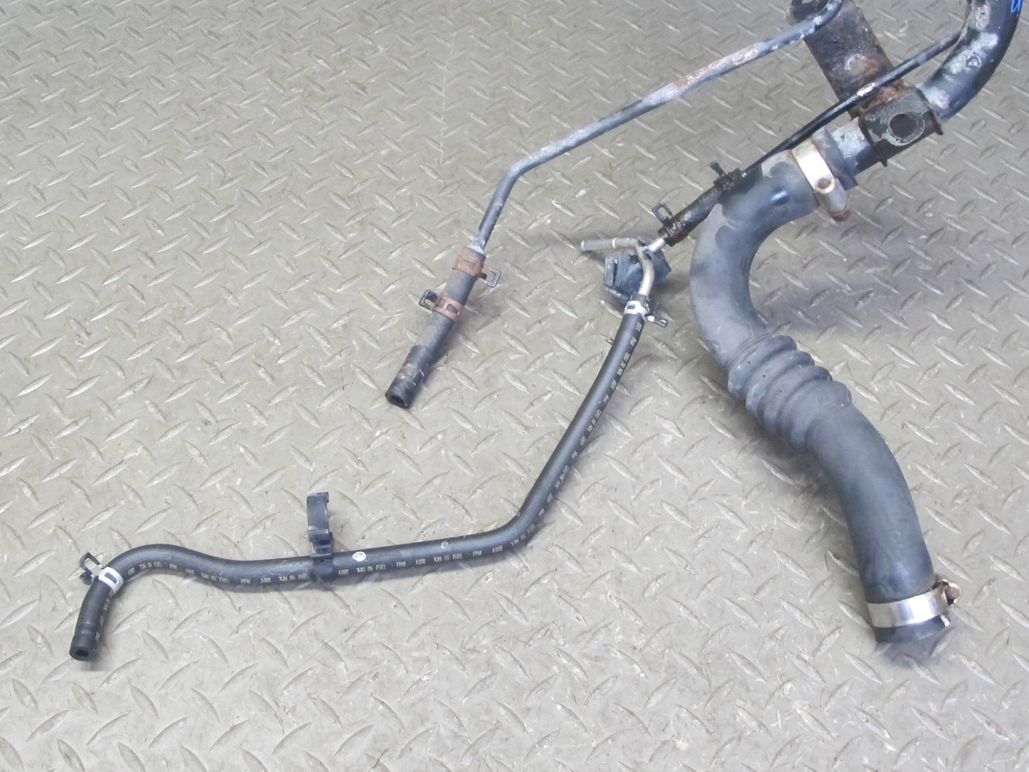 01-05 Lexus JZS160L GS300 Gas Fuel Tank Filler Neck Pipe w Cap OEM