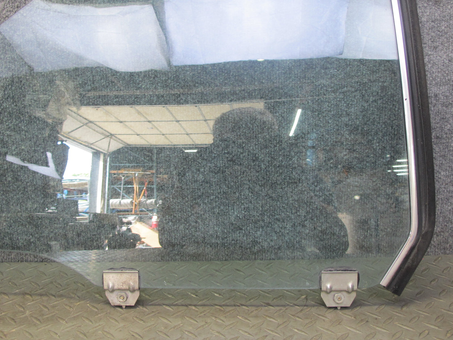 86-91 Mercedes W126 C126 Coupe Rear Right Quarter Glass Window OEM