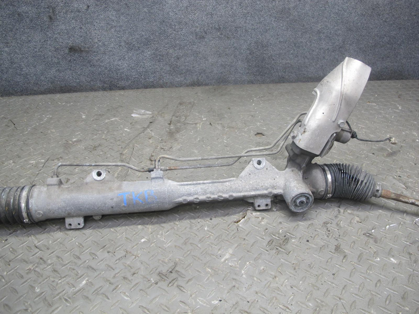 2008-2013 BMW E90 E92 E93 M3 RWD L2 Power Steering Rack & Pinion